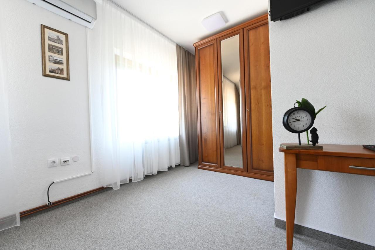Hostel Sobe Drvorez Banja Luka Buitenkant foto