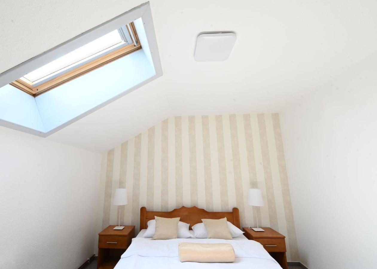 Hostel Sobe Drvorez Banja Luka Buitenkant foto
